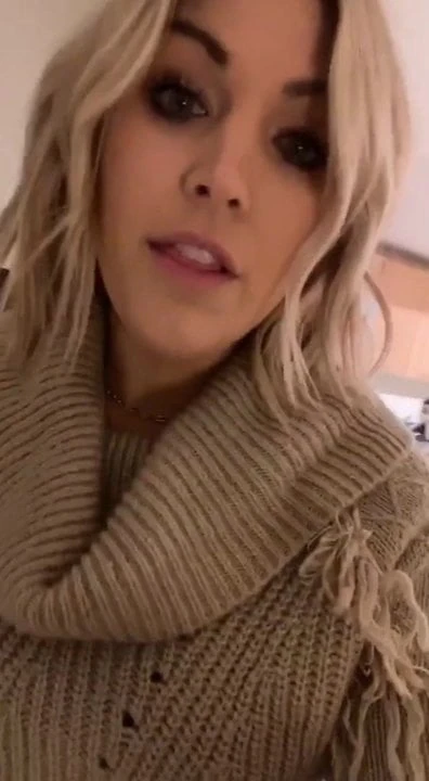 DANI DUDEK