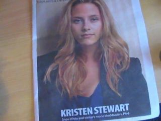 Duas cordas para Kristen Stewart
