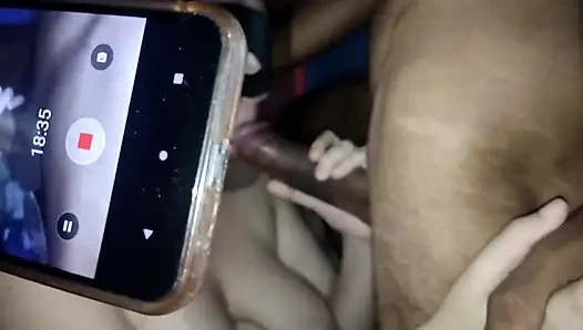 Verheiratete BBC-liebhaberin mit intensivem interracial, schwanz passte nicht einmal in ihre hand