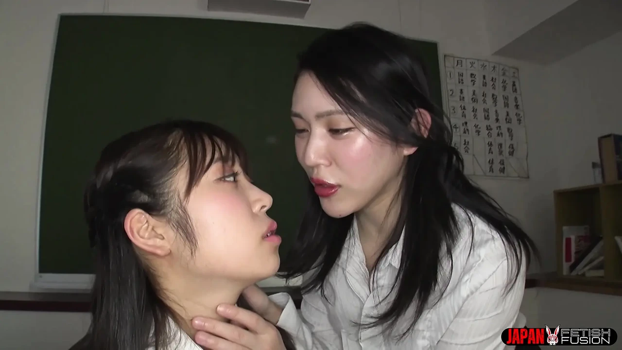 Breathing and Nasal Licking - Sara Kagami & Aya Shiomi