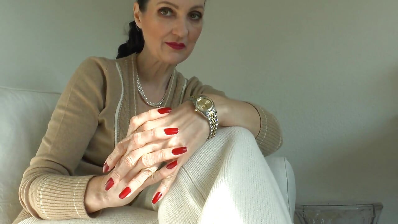 Stepmother Shows Her Watches, Watch Cock Masturbate and Cum