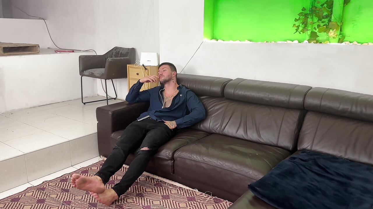 アラブのシェイクの妻、アーリヤ・ヤシンの二重挿入