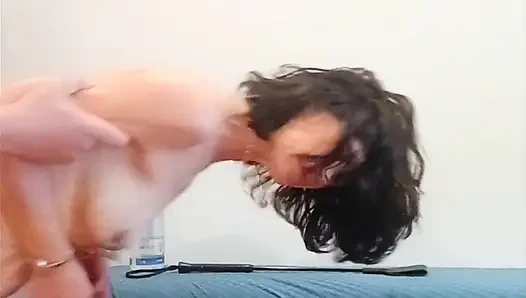 Natalia si budak seks spanyol yang penurut selalu melayani kliennya