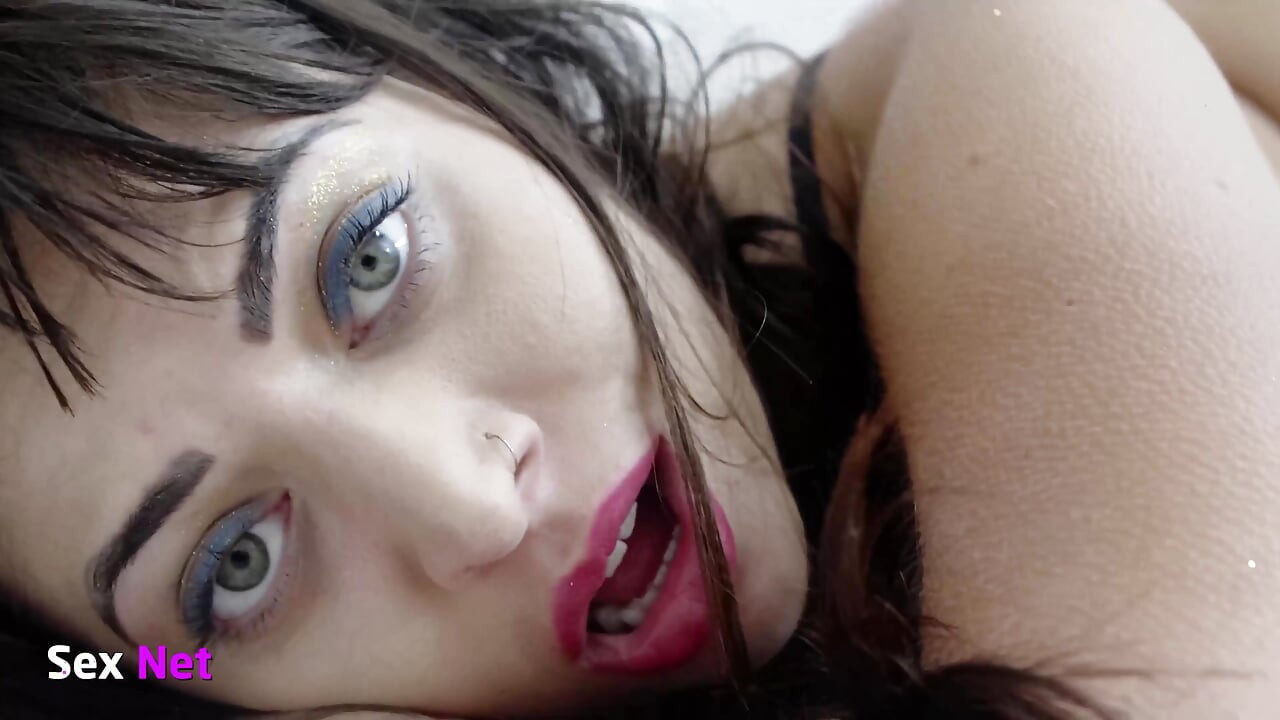Hot Pamela in Footjob and Anal Sex!