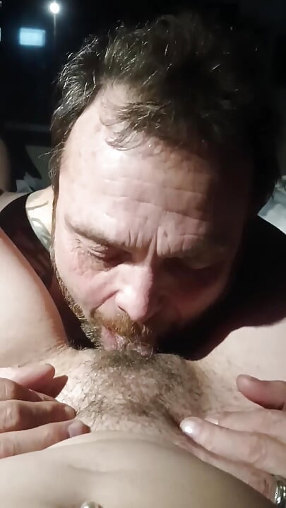 Satin Lady Loves When Jrock Eats That Pussy