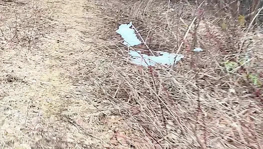 pee sexy on the forest so cool