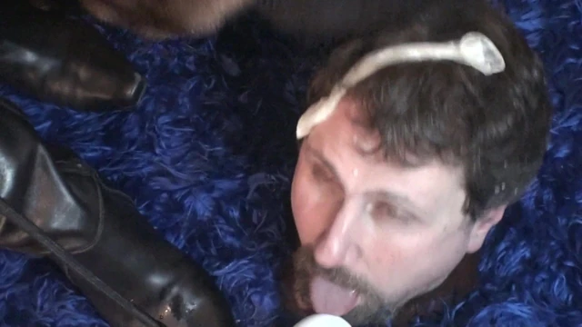 massiv condom humiliator for cuckold loser