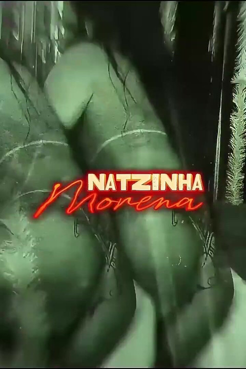 דליפה אינטימית: נציניה מורנה נהרסת בחדר השינה עם גימור אפי. דסקריו: