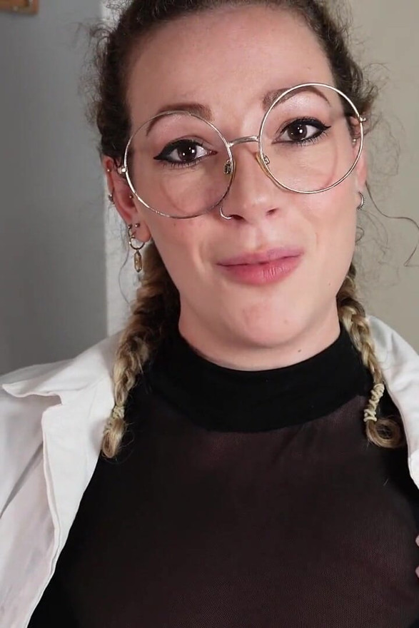 Giantess: Scientist Shrinks Her Professor