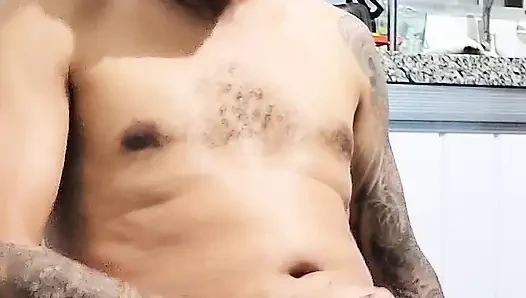 Masturbating gostoso de cueca