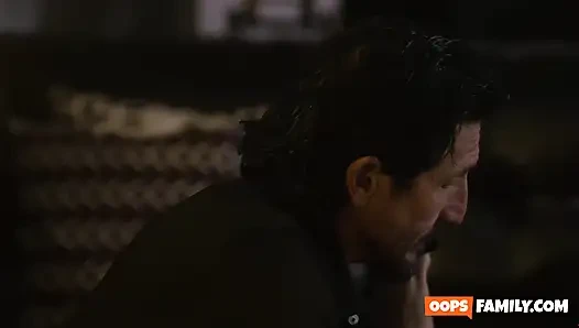 Kedatangan yang tertunda dan reuni penuh seks - bokep gonzo 4k terpanas!