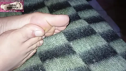 Worshipping the feet of Gresopio 5