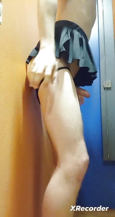 Crossdressed twink fucks his ass and Shows Lose hole