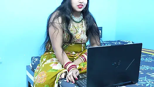 Amcam Ve Teyzemle Evine Geldiğimde, Kardeşim Beni Sözlerinin Içine Kaptırdı Ve Beni Sevişti.