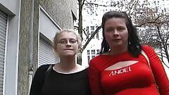 Super napalone niemieckie lesbijki bawiące się swoimi cipkami