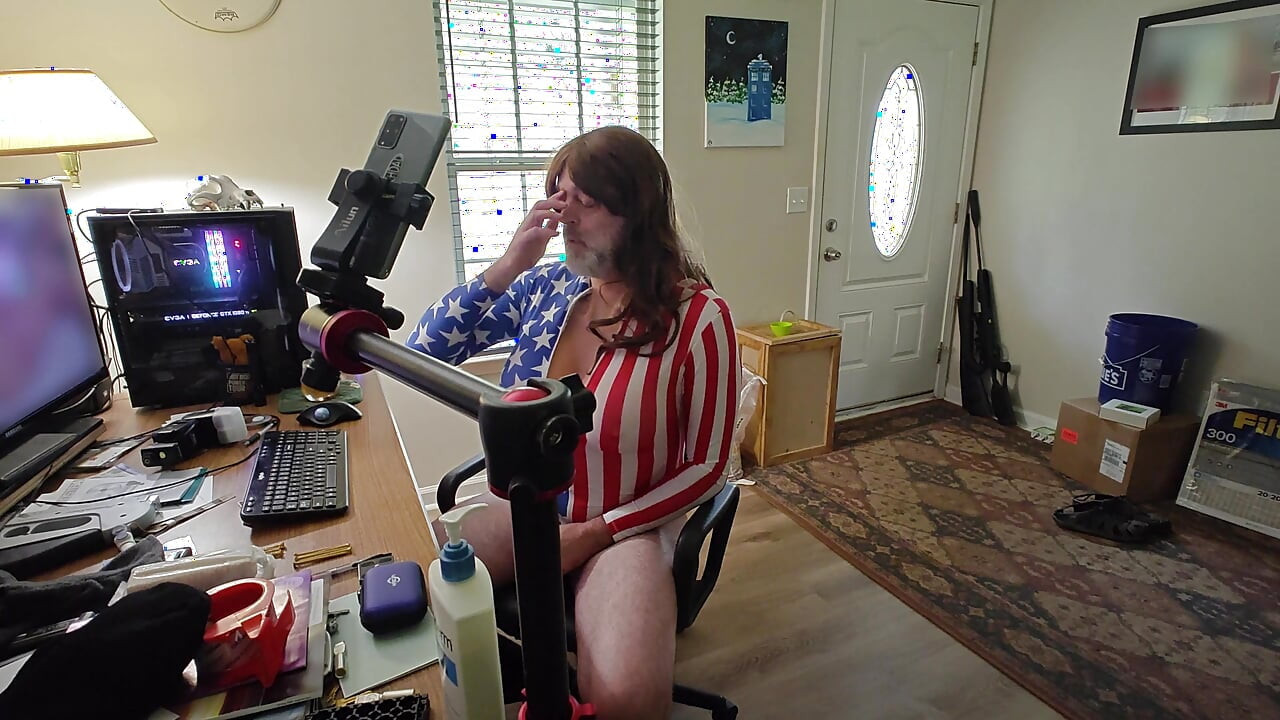 Live Cam Show Behind the Scenes