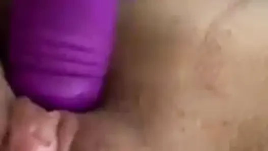 Masturbation mit meinem Freund bei einem Videoanruf