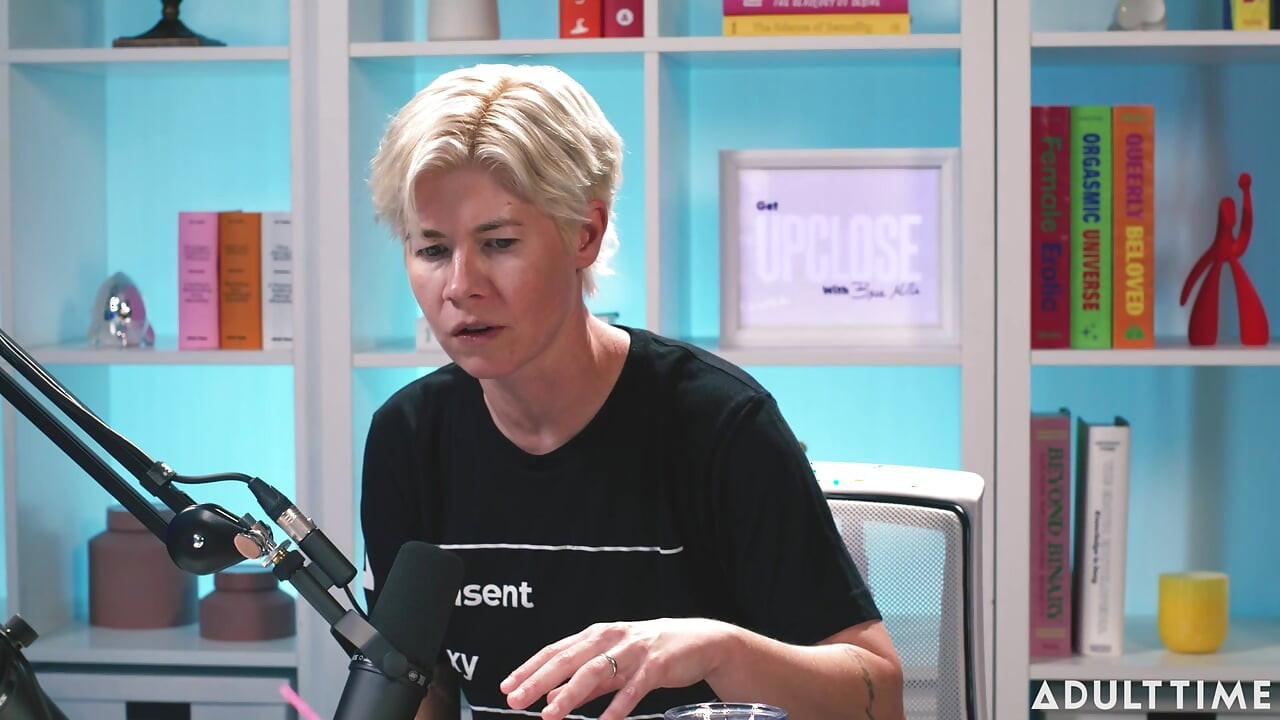 Pameran Lilly Bell, Sexting , & Pemerkasaan | Podcast Masa Dewasa