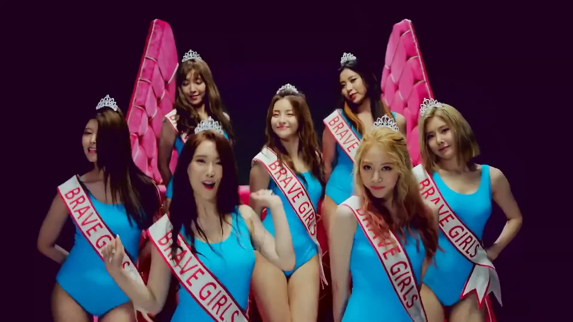 용감한 소녀들의 하이힐