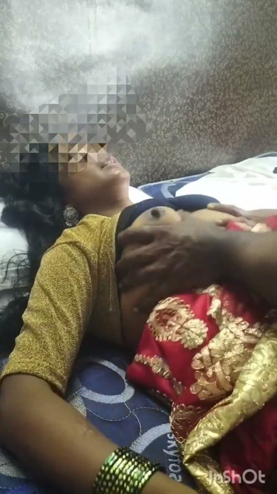 Tamil girl moaning with husband | Clip 1