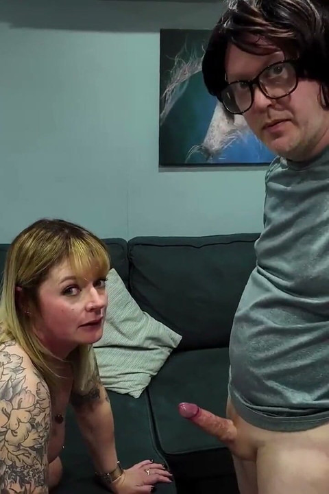 Lola Eastking Casting Call MILF