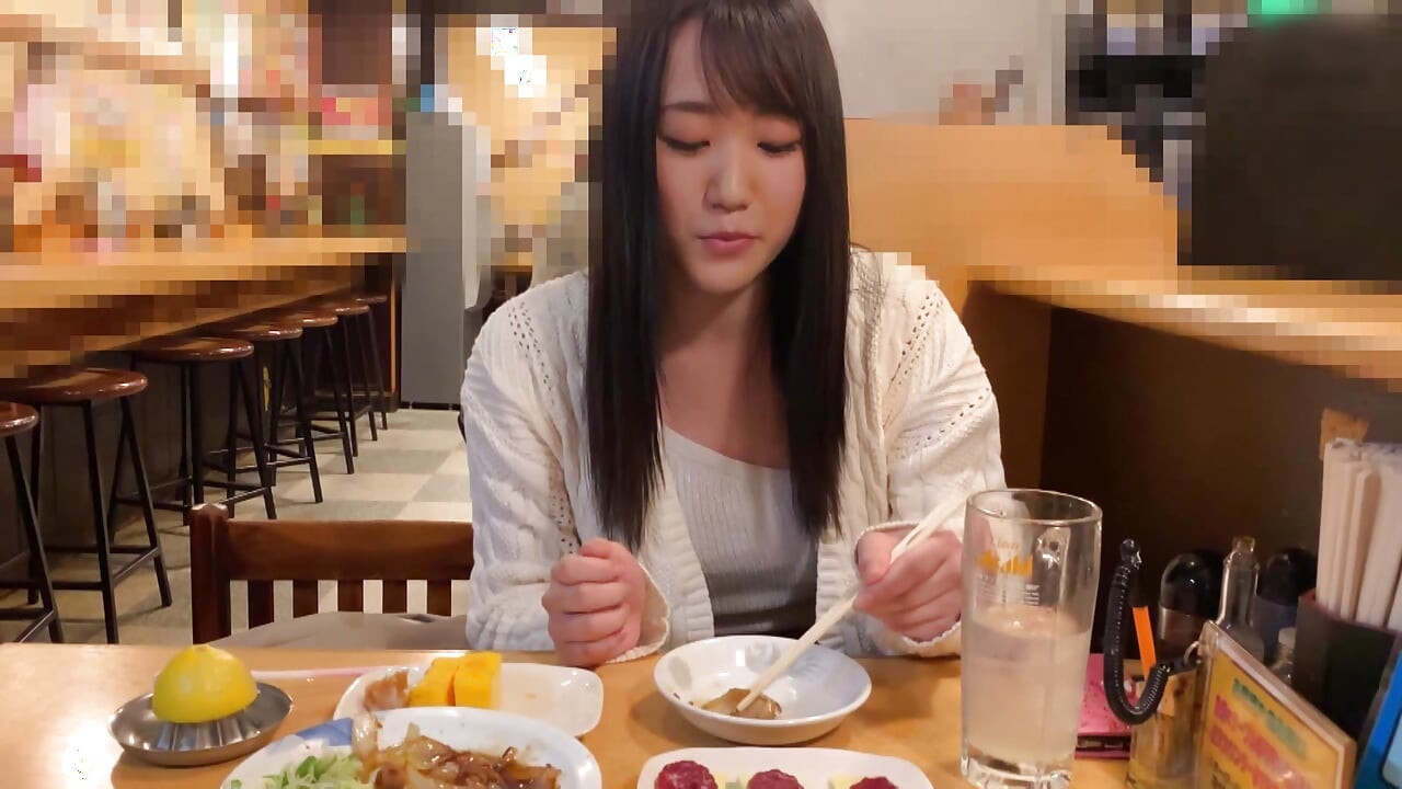 A189F08 A top-level instinctive sex session with a stunning beauty with an unconsciously unconscious older man-killer vibe!