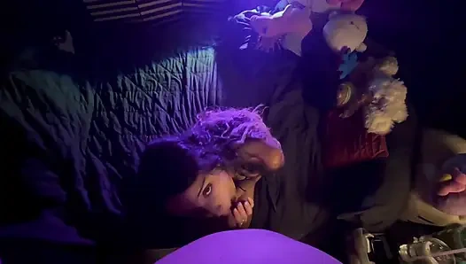 Amcığım iyi mi, üvey erkek kardeşim?