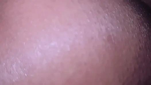 18-летняя девушка в первый раз пробует анал, полное видео