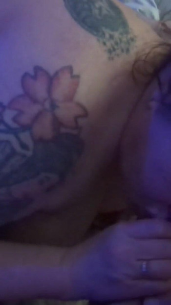 Måste-se ögonblick från "Miss Nova BBW Giving A Blowjob POV"