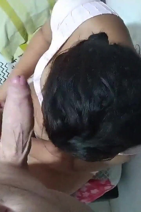 18 year old brunette big saggy tits from New York United States fucking her stepbrother's big dick xplot