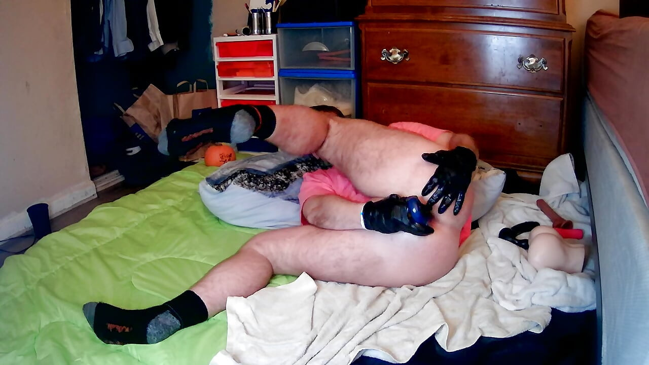 Warming up with pink and blue dildos