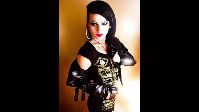 hottest cross dressers