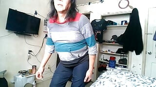 Napalona dojrzała wedgie crossdresser