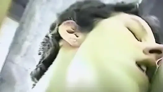 Страстные крошки-брюнетки лижут и пальцами до взрывоопасных оргазмов