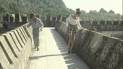 Seksowny pokaz pościgu za skarbami (1995)