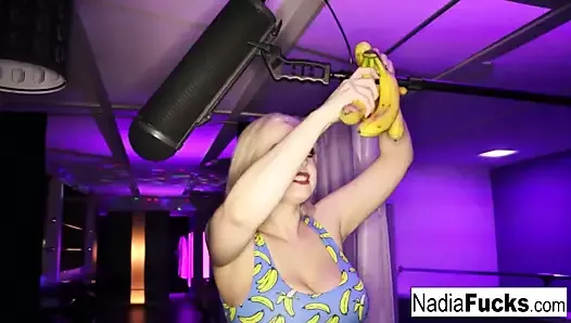 Nadia White stuffs her hungry holes with very ripe bananas!
