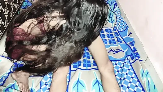 Stiefschwein und stiefbrud teilten bett und viraler hardcore-sex