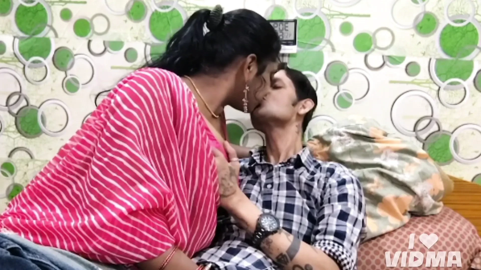 Meri sauteli Maa ne mujhe chodna sikhaya hindi aodio