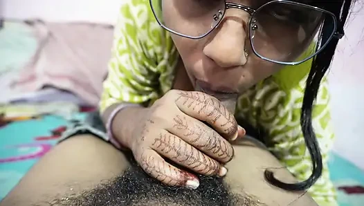 18 sal ki Bhartiya ladki ne liye land chusai ke ful Maje