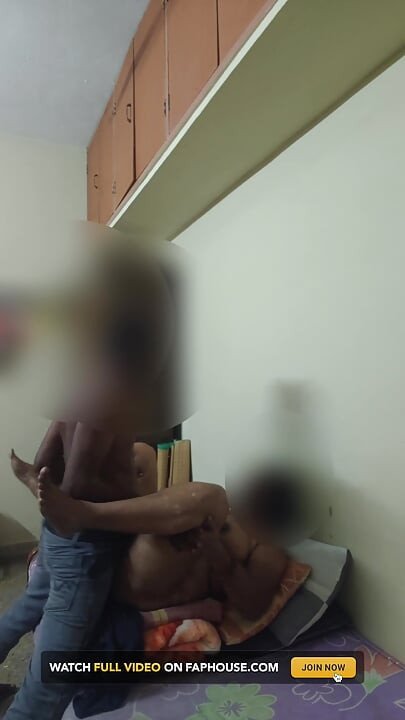 泰米尔阿姨性交大学生