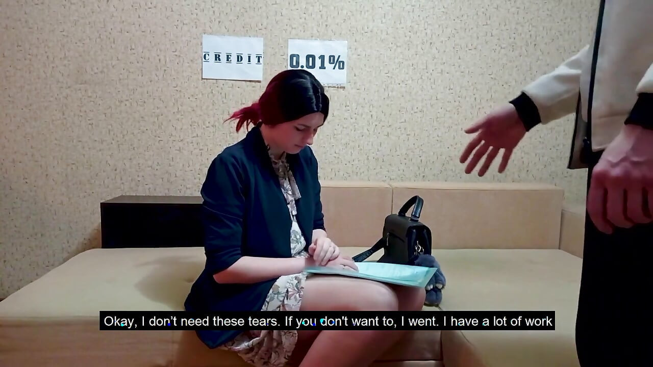 Istri datang untuk mengganti pinjaman suaminya dengan memek