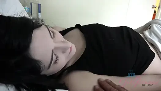 Waking Up To Ivy Aura's Tight Asian Pussy - Handjob, Blowjob, Rough Riding & Thick Creampie