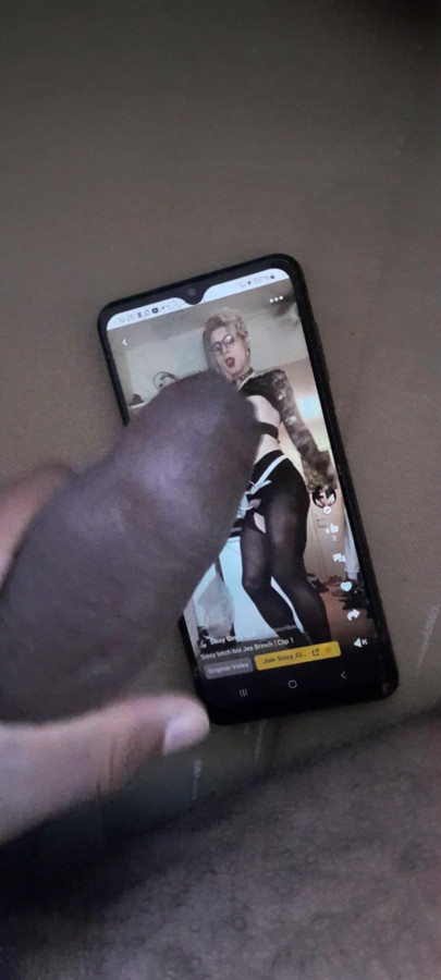 Collaboration coming. What do you think of her ?
