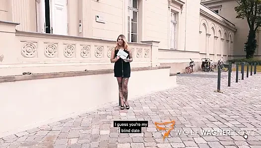Sakso kraliçesi Mia Blow tarafından sakso çekiyor ve sikiliyor - wolf wagner