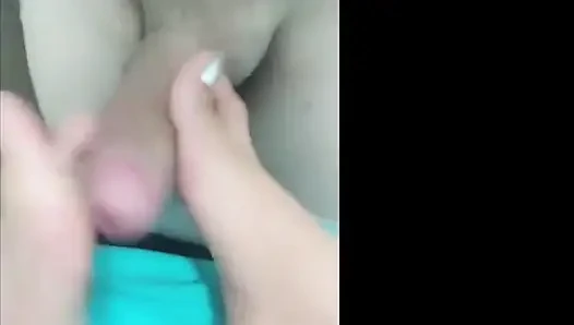 Богиня Kiffa - сексуальная сессия ногами в настоящем любительском видео