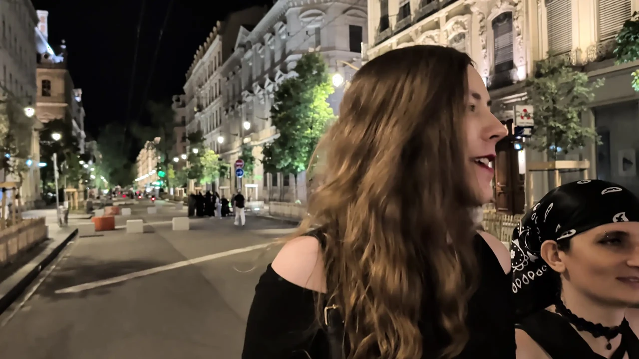 We get stuck in the elevator before going to a kink party - VLOG