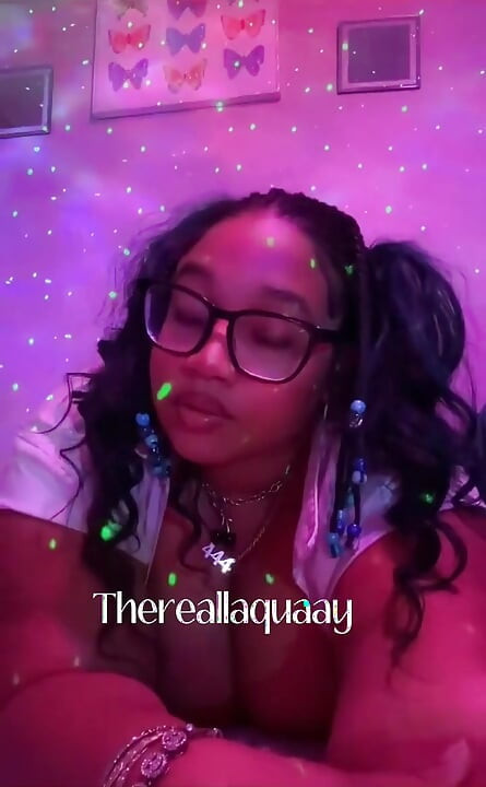 Debbiecakez Is Such a Tease Omfg