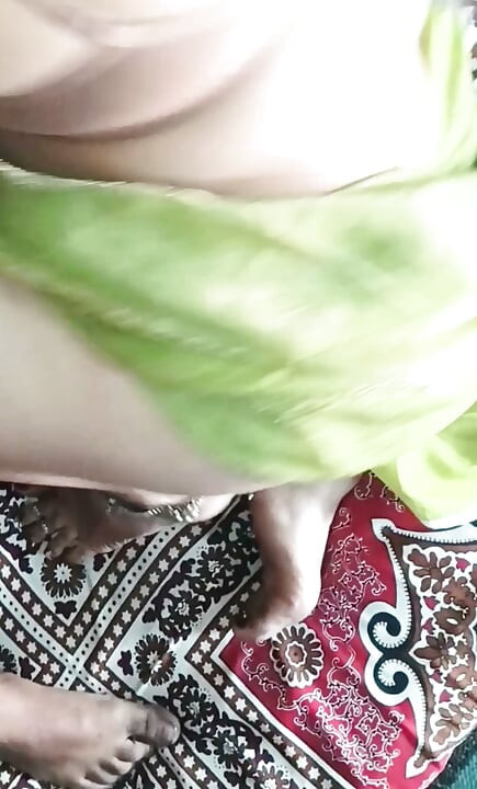 My HoT stepmom he so hot and his tits are very cool and big and his ass glamour and his body wow he so fantastic and I fuck everyday