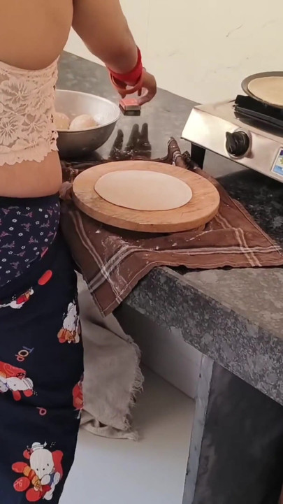 Prvi put sam je jebao u dupe | Klip 1