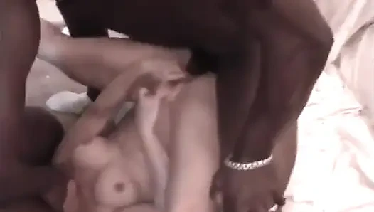 BBC Addiction - 100% Amateur and Home Made Porn Videos. MILFs Addicted to BBC